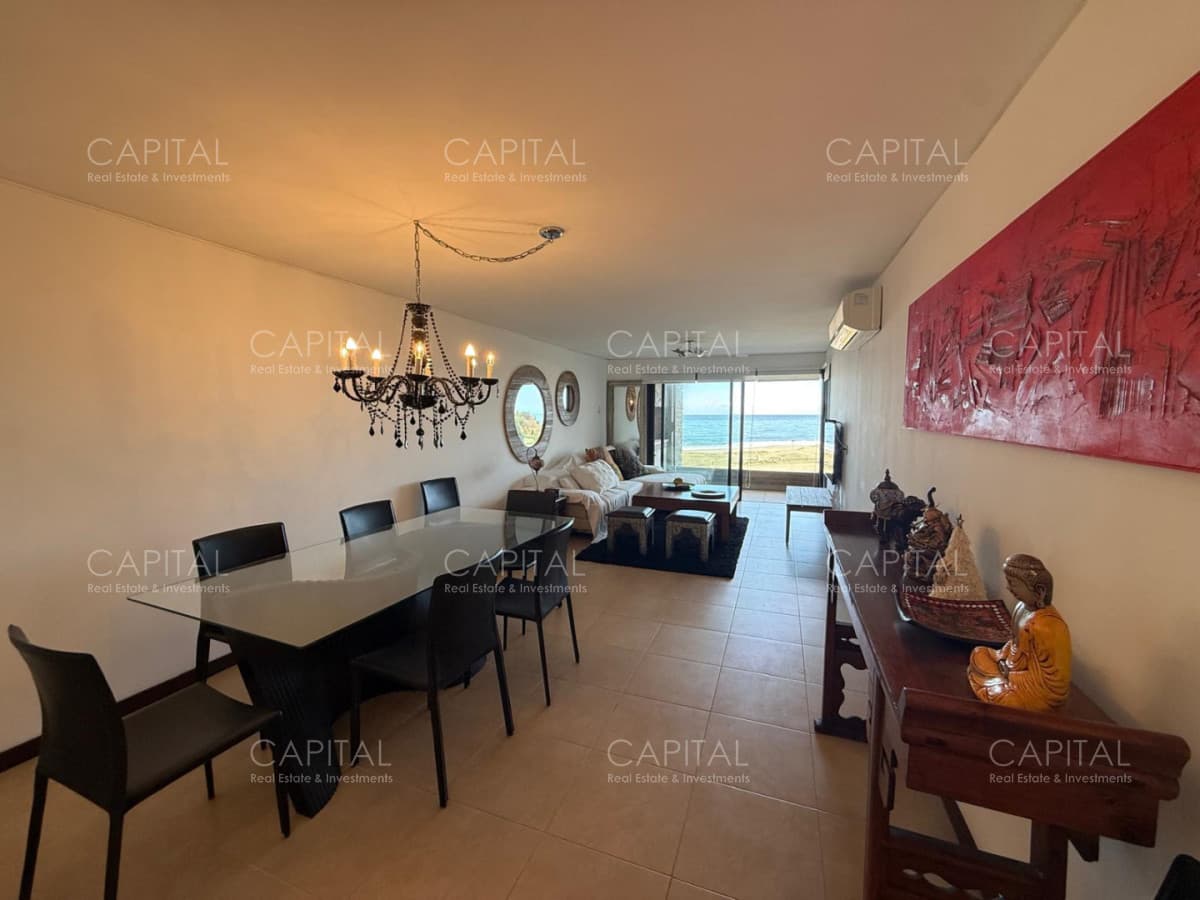 Departamento 2 dormitorios en Venta Manantiales con vista al mar