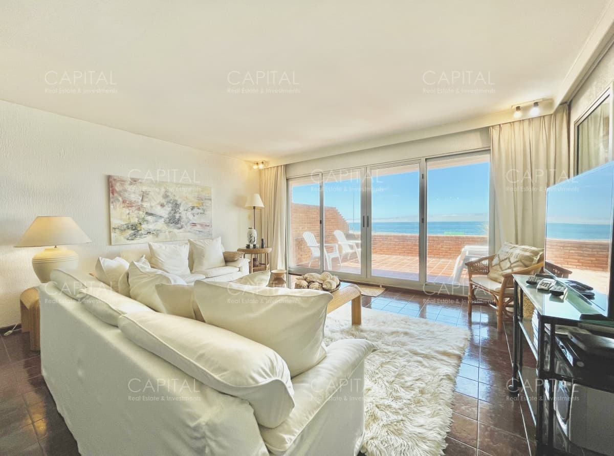 Excelente Apartamento frente al Mar en Península