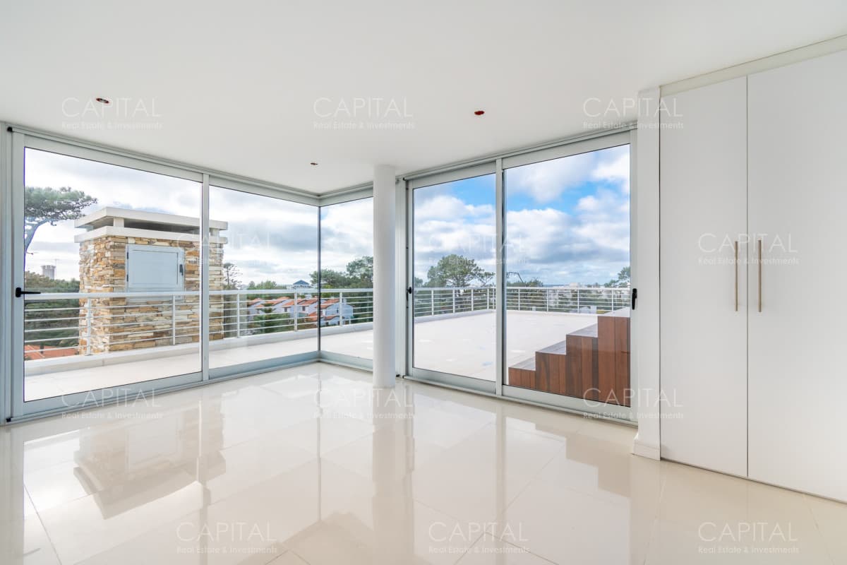 Espectacular Penthouse en venta  en Rincón del Indio