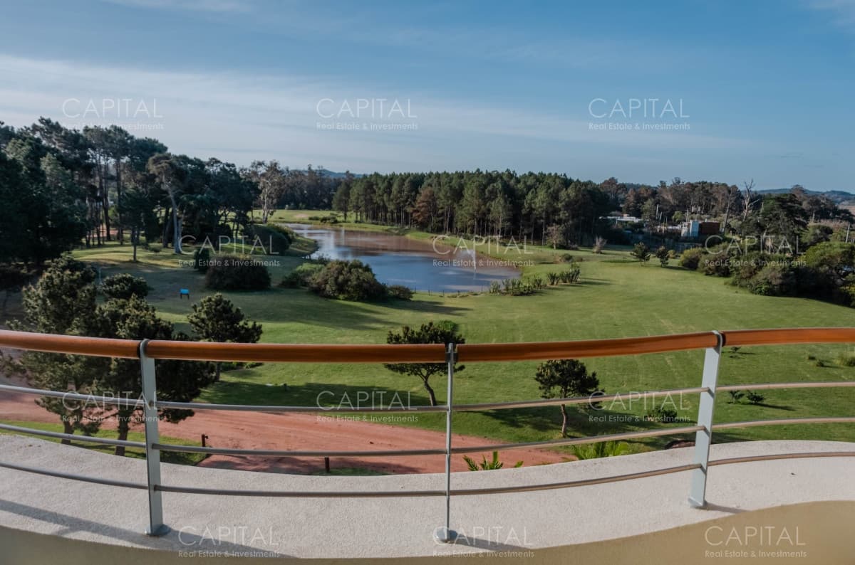 Departamento en Venta dos Dormitorios - Playa Mansa