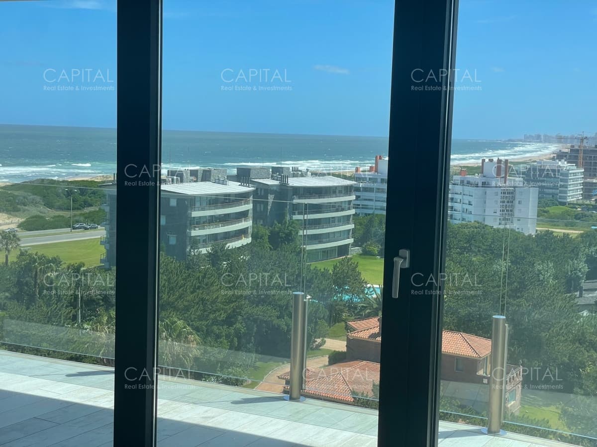 Surfside, 1 dorm y medio en Playa Brava zona Rincón del Indio