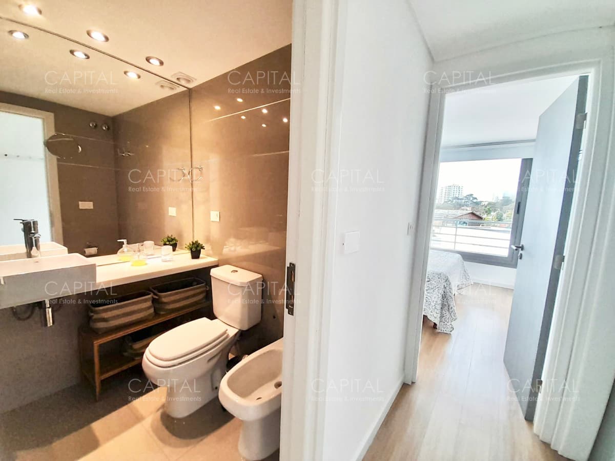 Apartamento Venta en Playa Mansa - Punta del Este