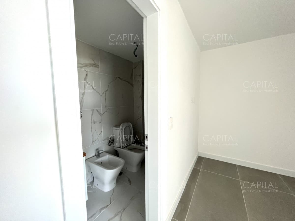 Apartamento en Venta a Estrenar de Un Dormitorio y Medio  Zona Aidy Grill, Punta del Este