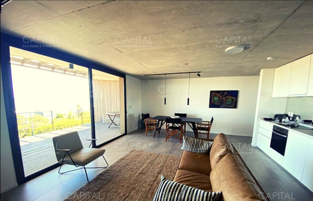 Apartamento duplex en venta en Manantiales