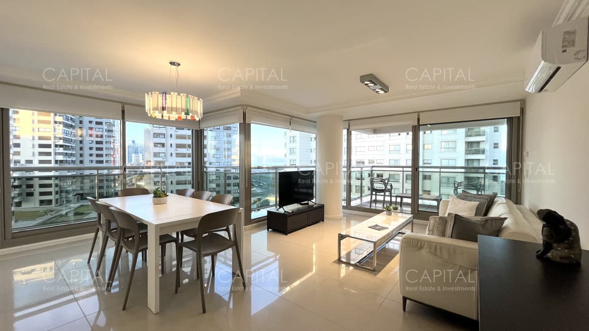 Apartamento de Dos dormitorios en venta en Imperiale