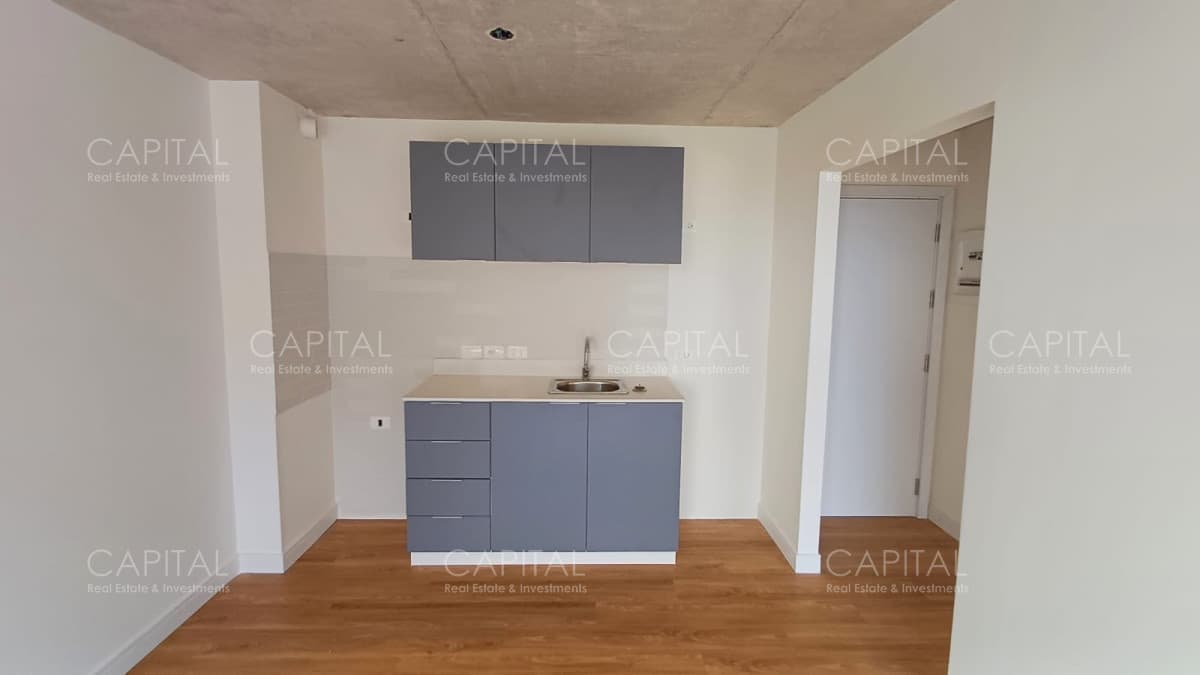 Apartamento de un dormitorio en venta. Playa Mansa, Punta del Este.