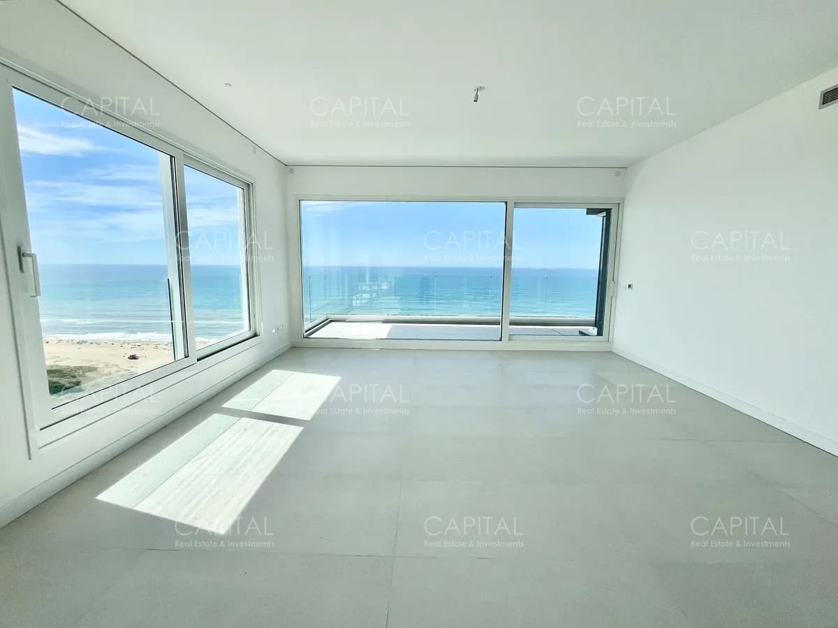 Le Parc IV esquinero piso alto en venta