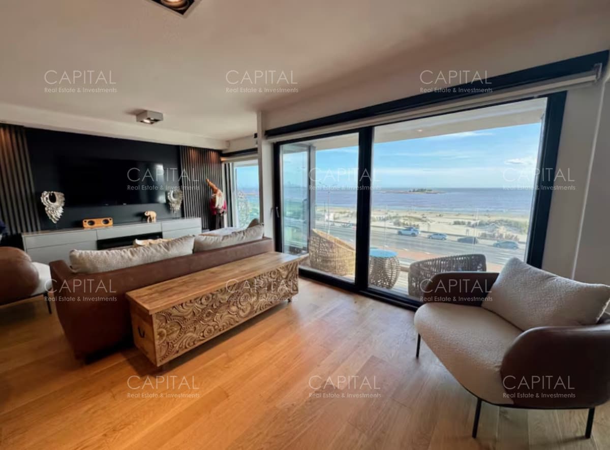 Apartamento 4 Dormitorios Frente al Mar | Rambla Malvín