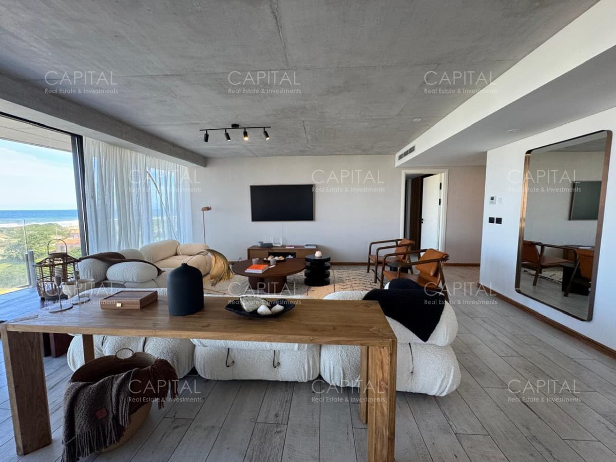 Surfside departamento de 3 dormitorios con vista al mar en Rincón del Indio
