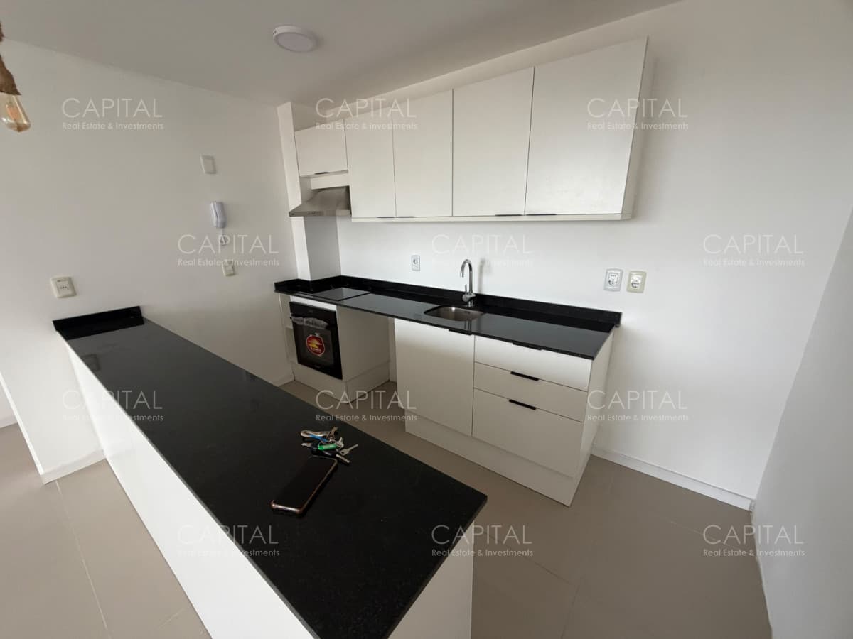 Apartamento con parrillero propio en venta
