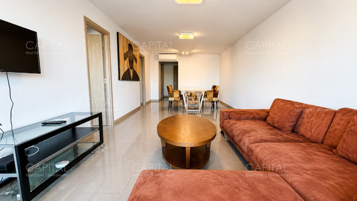 Apartamento en venta de 2 dormitorios en Playa Brava.
