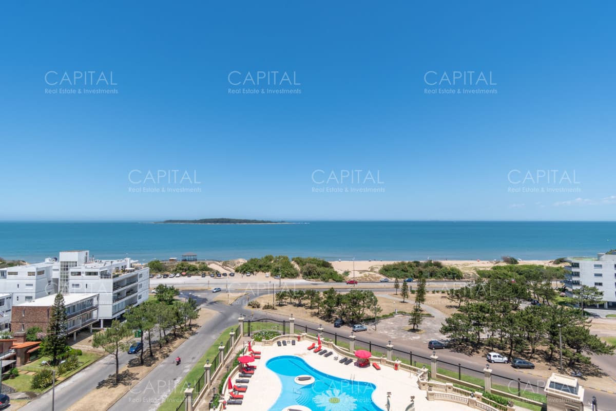 Le Jardin Punta del Este Apartamento de Tres dormitorios y servicio en venta Le Jardin
