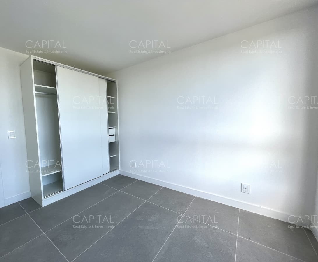 Apartamento en Venta a Estrenar de Un Dormitorio y Medio  Zona Aidy Grill, Punta del Este