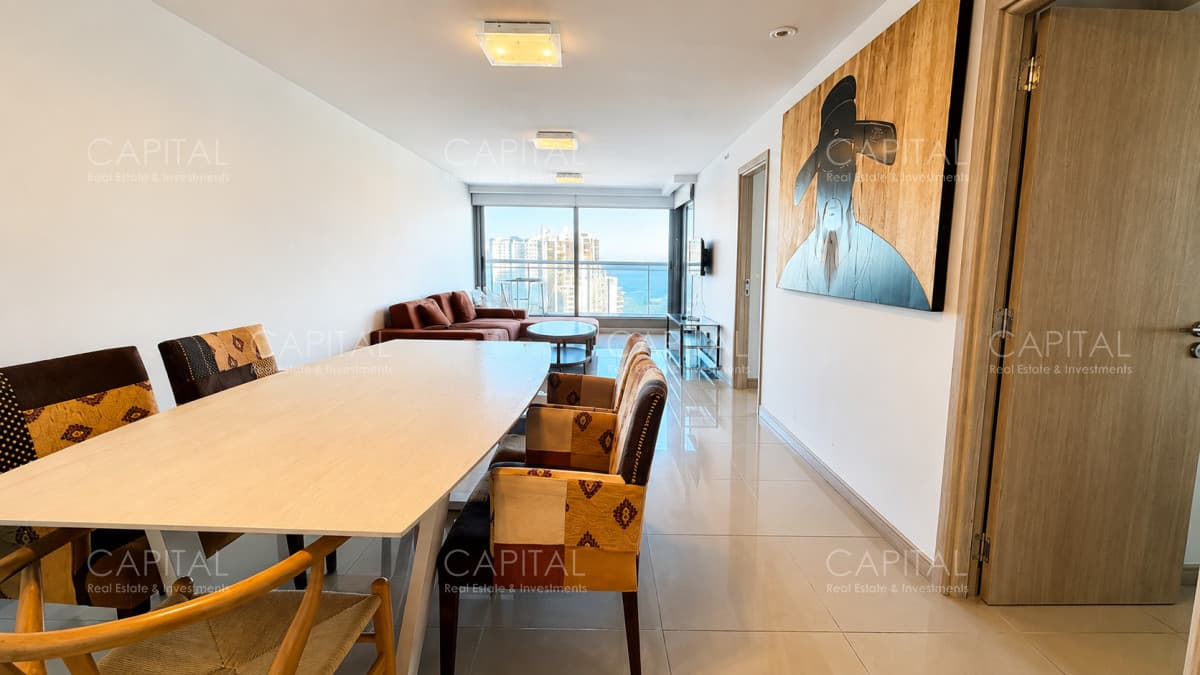 Apartamento en venta de 2 dormitorios en Playa Brava.