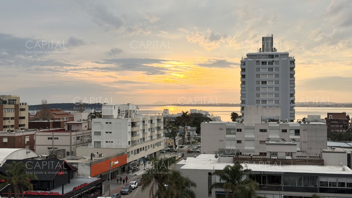 Departamento en venta de 2 dormitorios en Península Punta del Este