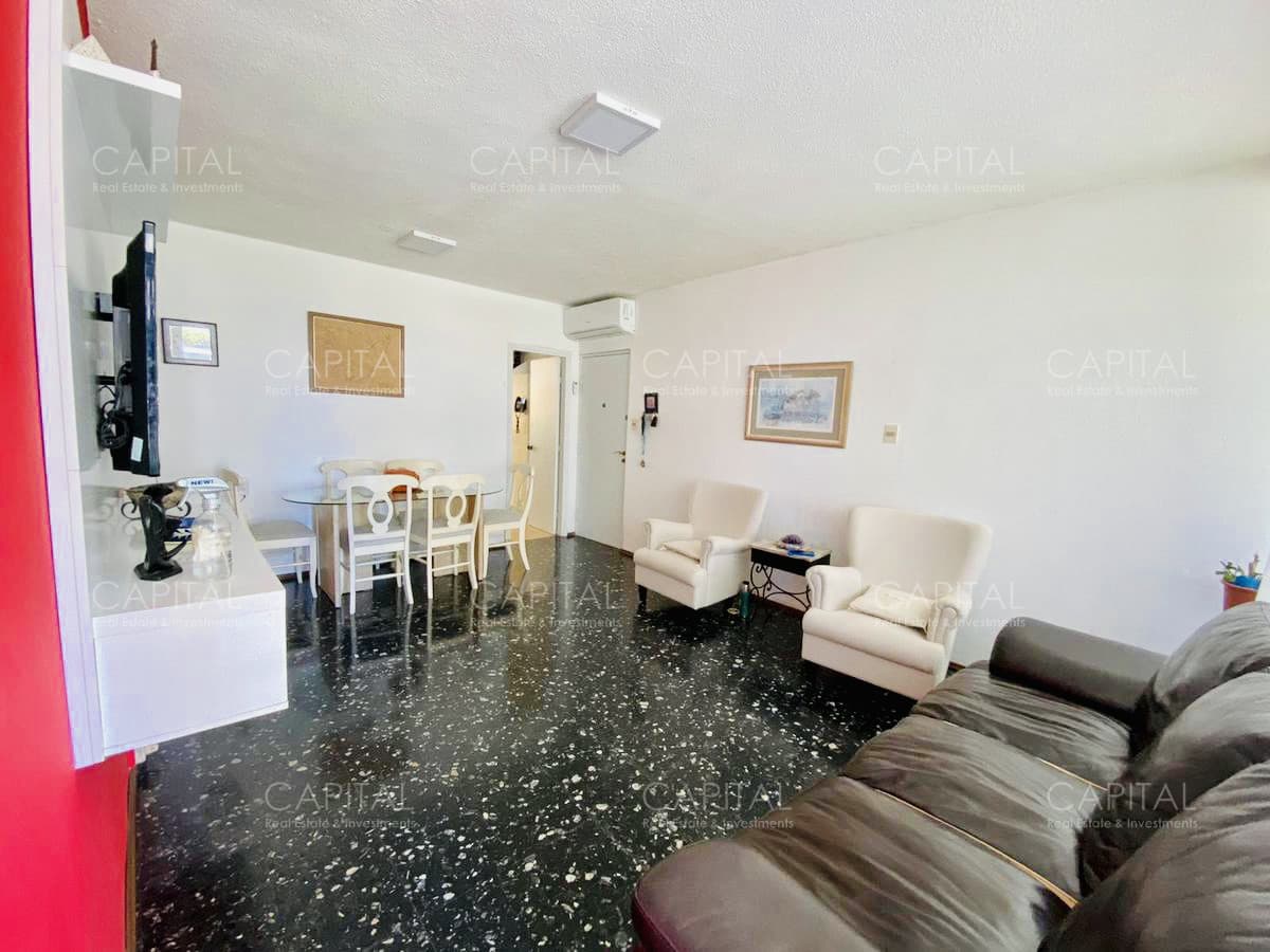Apartamento en Venta Playa Brava, Punta del Este De Tres dormitorios