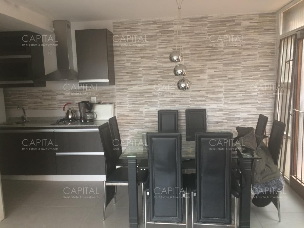 Apartamento de Tres Dormitorios en Península - Venta - Alquiler Temporada - Anual