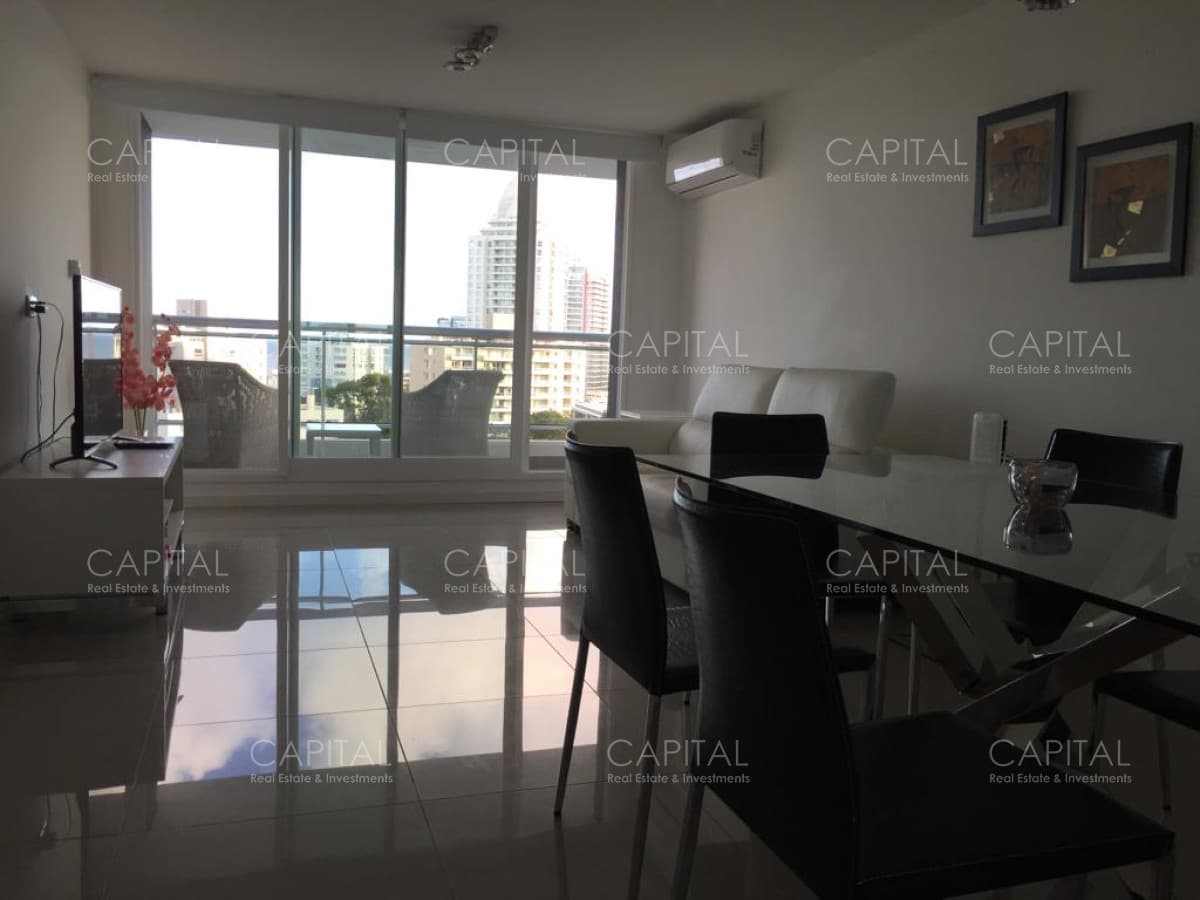 Apartamento de Un dormitorio en Venta en Punta del Este