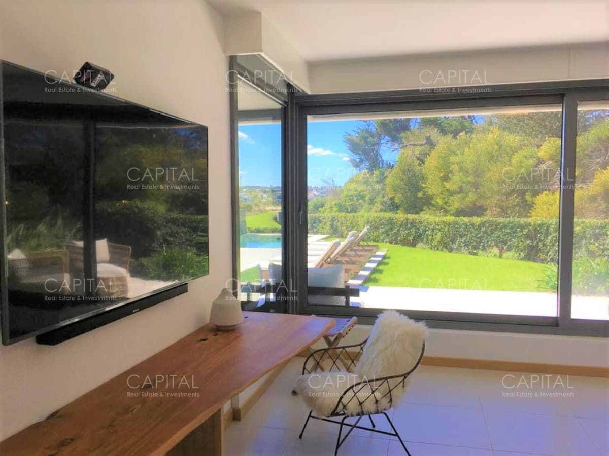 Tiburon Terrazas Punta del Este apartamento 3 suites en venta playa brava