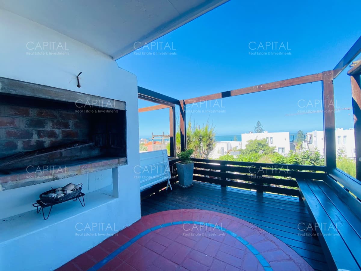Departamento en La Barra en Venta
