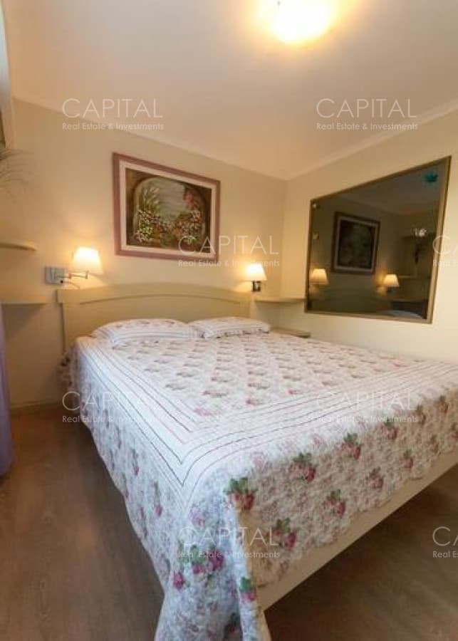 Apartamento en venta de dos dormitorios en venta, playa mansa.