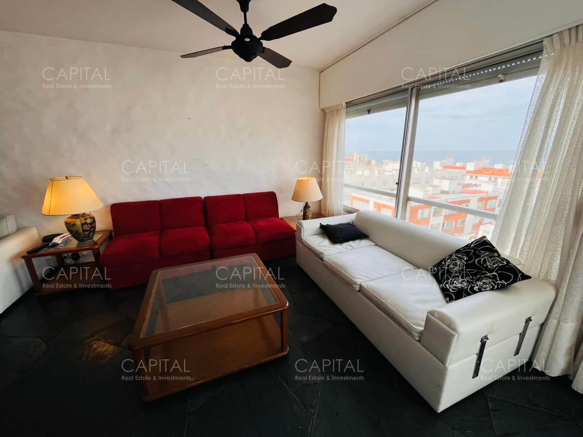 Apartamento Dos Dormitorios en Peninsula con Vista al Mar