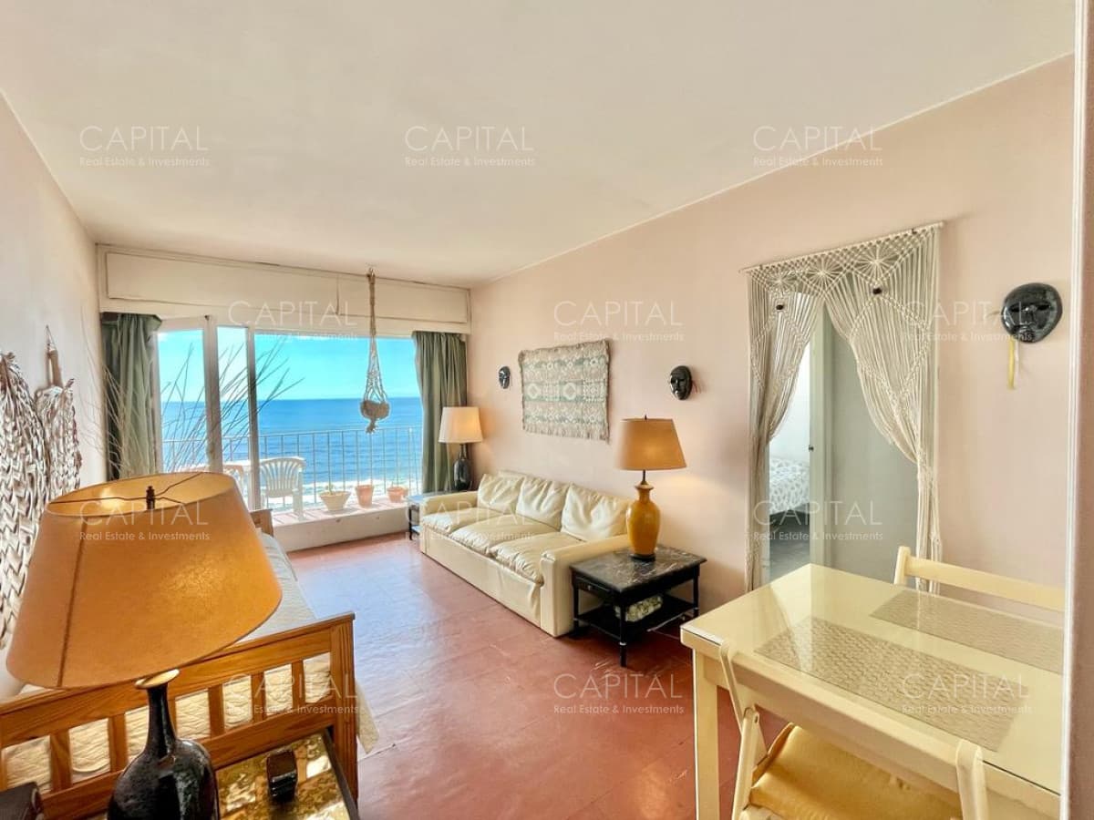 Apartamento de un dormitorio en venta en Punta del Este, Playa Brava