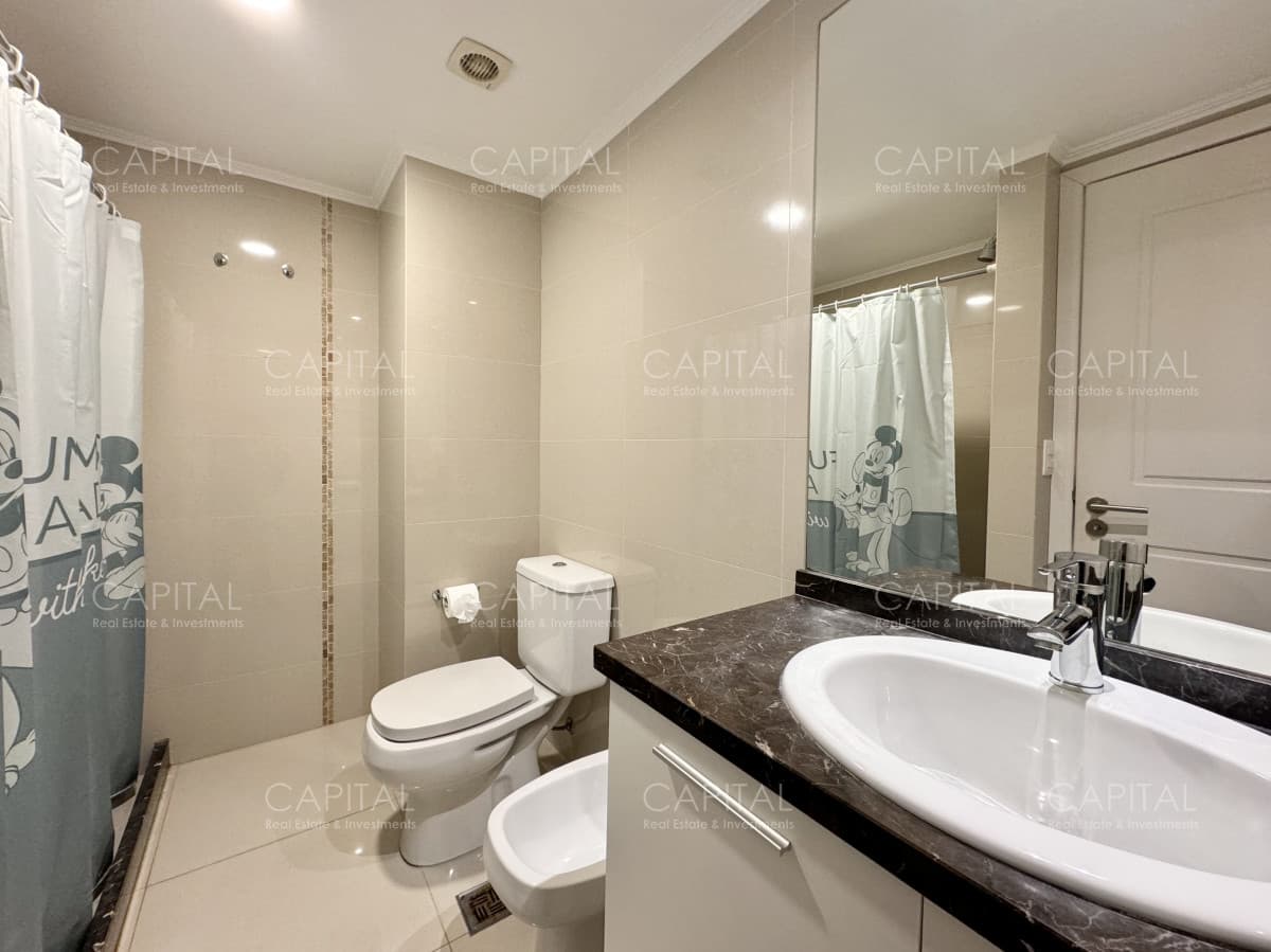Excelente Apartamento de Dos Dormitorios con Vista al Mar - Punta del Este