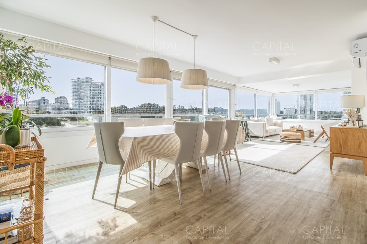 Tiburon Apartamento en Venta Playa Brava