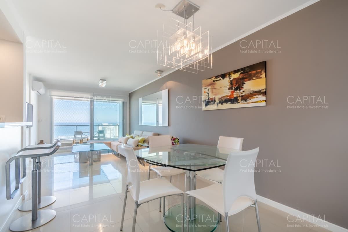 Apartamento en Venta - Playa Brava, Punta del Este