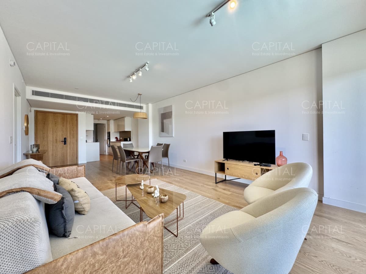 Apartamento de un dormitorio en venta en Trump Tower punta del este