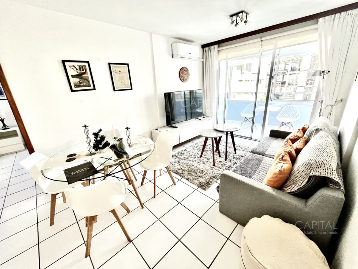 Departamento 1 dormitorio con balcón en venta