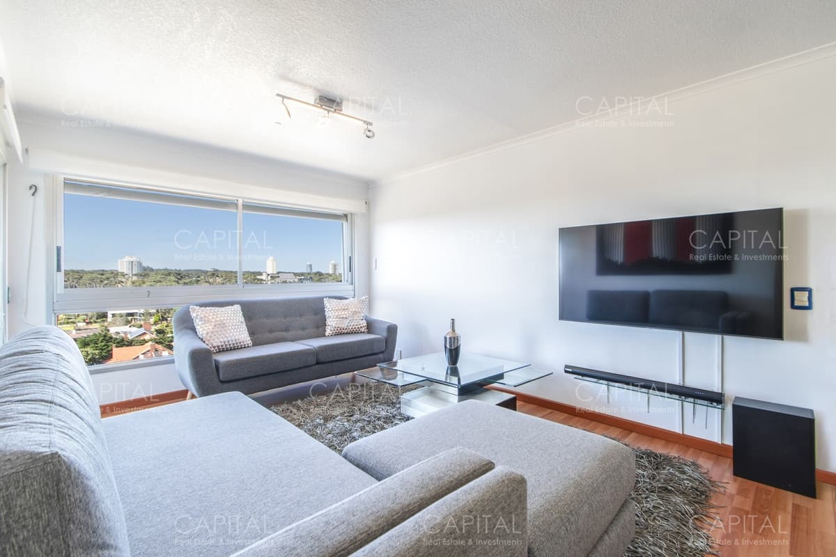 Apartamento en venta en Playa Mansa - Punta del Este