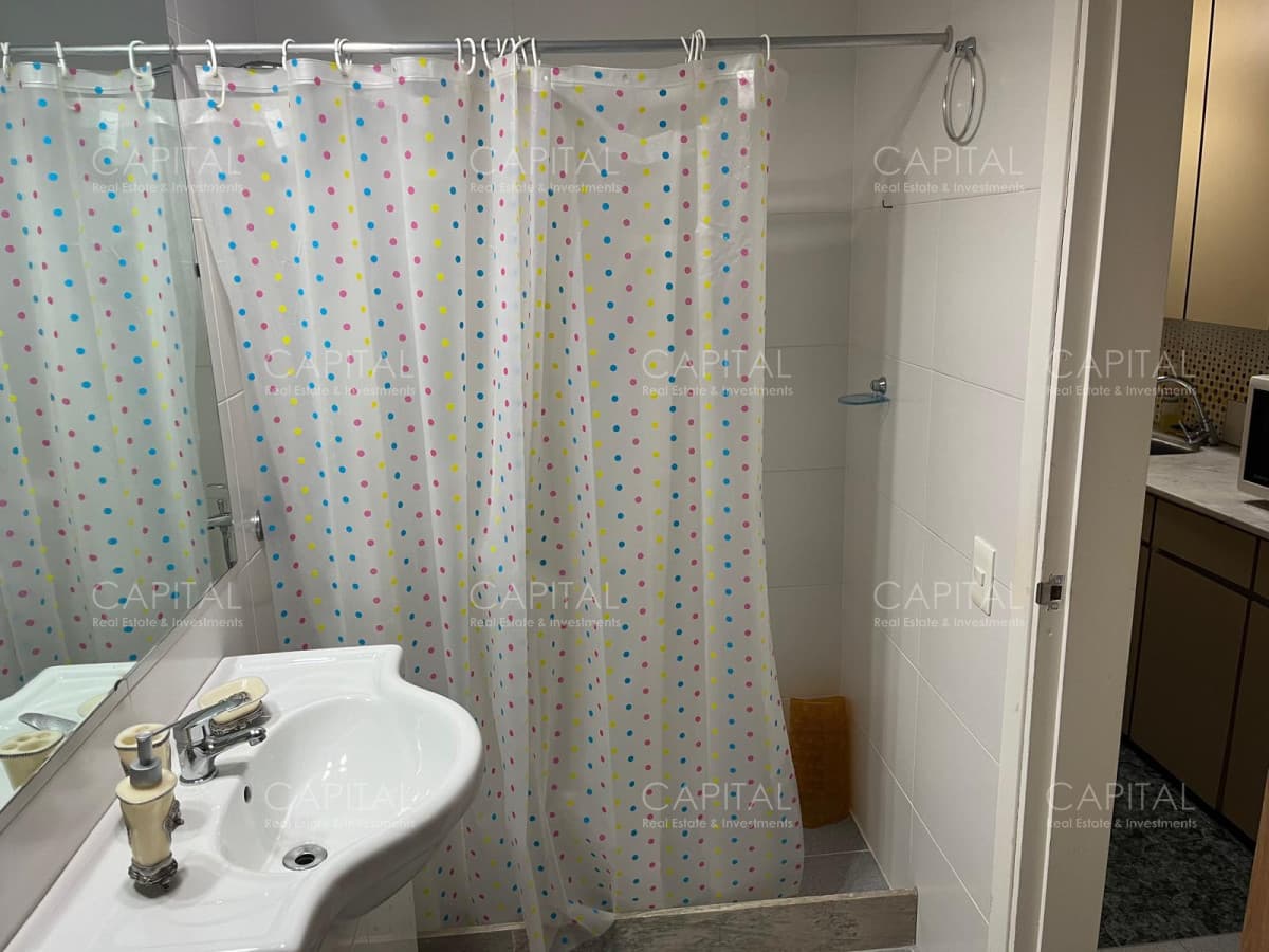 Apartamento de Un Dormitorio  en Venta y Alquiler en Península Punta del Este