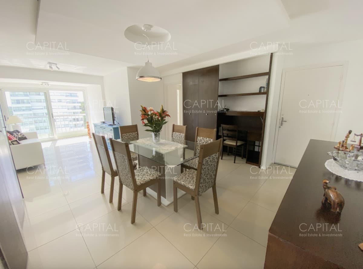 Departamento en Venta en Avda. Roosevelt
