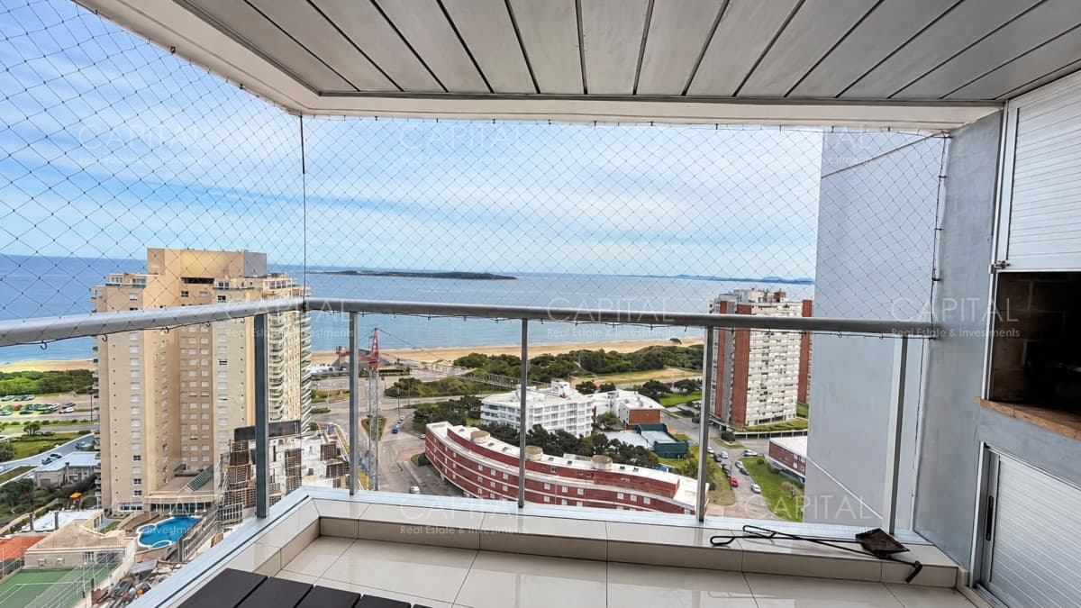 Departamento en Alquiler y Venta en Playa Mansa Punta del Este