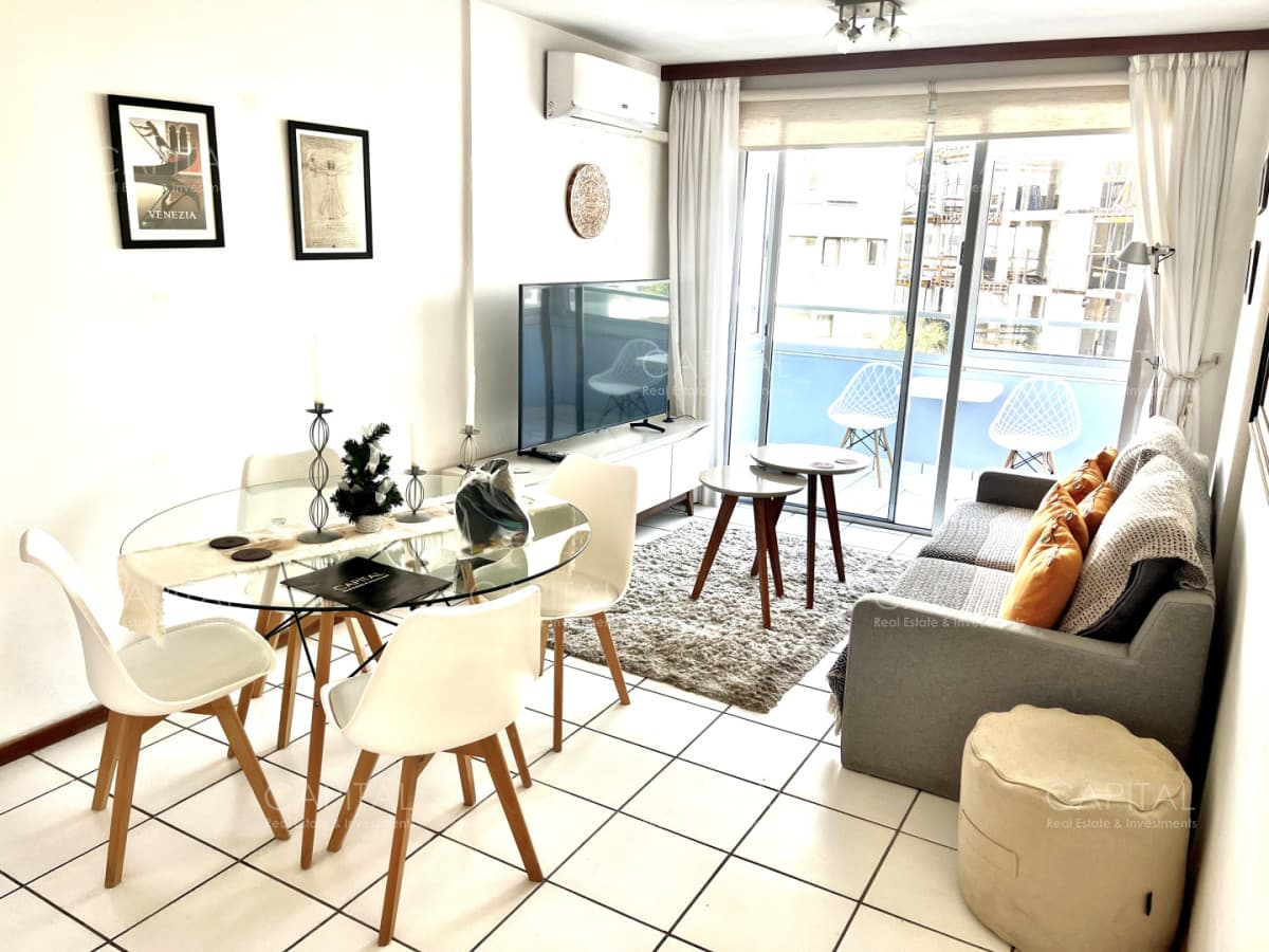 Departamento 1 dormitorio con balcón en venta