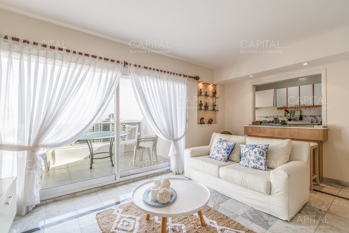 Penthouse Espectacular con Vista al Mar de Playa Brava