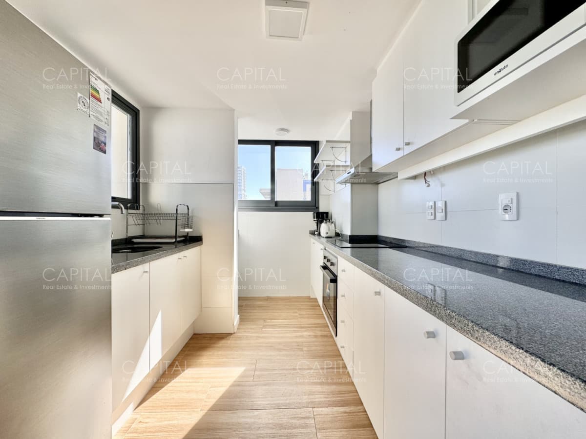 Apartamento de dos dormitorios con vista al Mar en Playa Brava, Punta del Este.