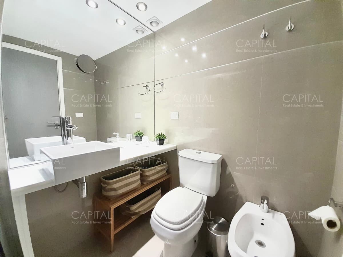 Apartamento Venta en Playa Mansa - Punta del Este