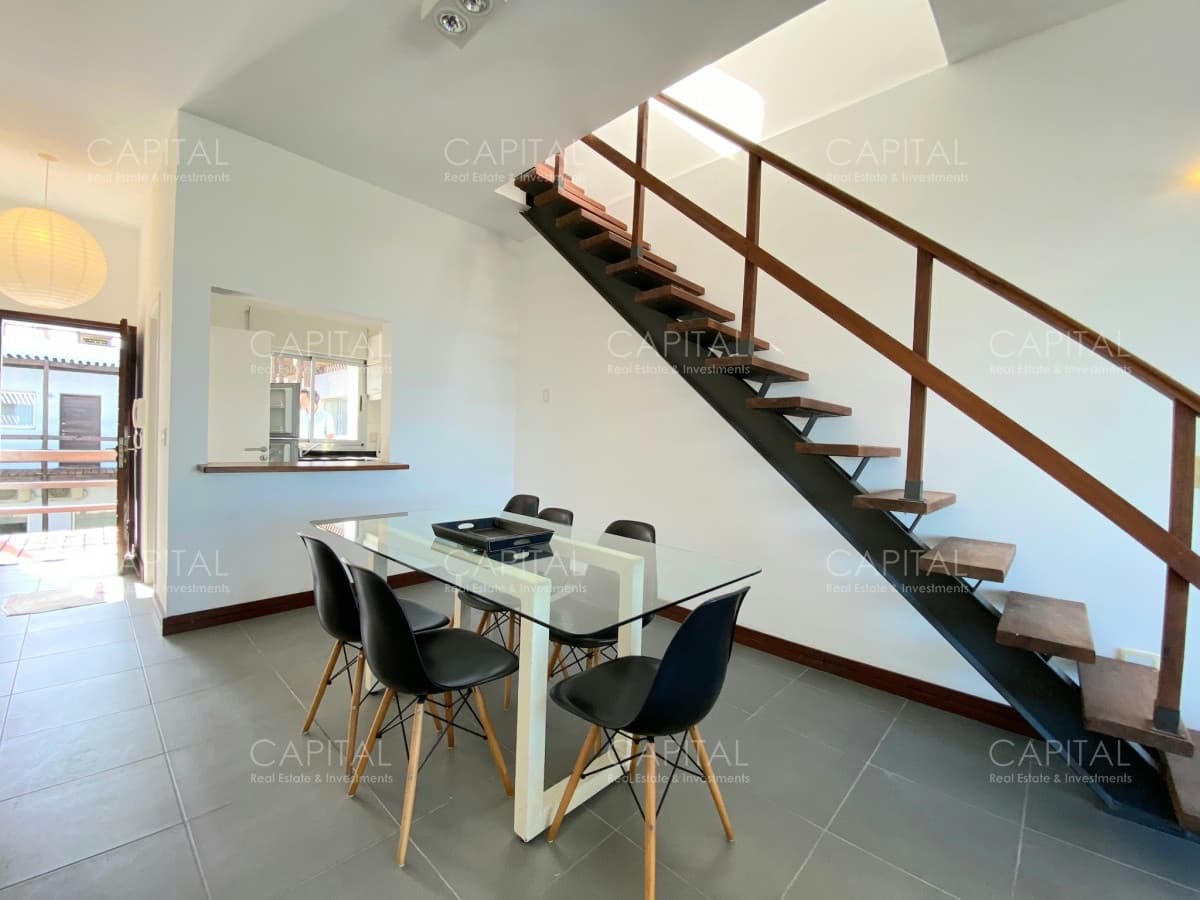Apartamento de dos dormitorios en Manantiales Parrillero Propio