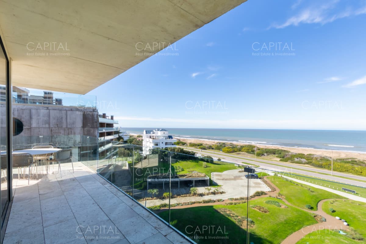 Penthouse Duplex Frente al Mar en Playa Brava