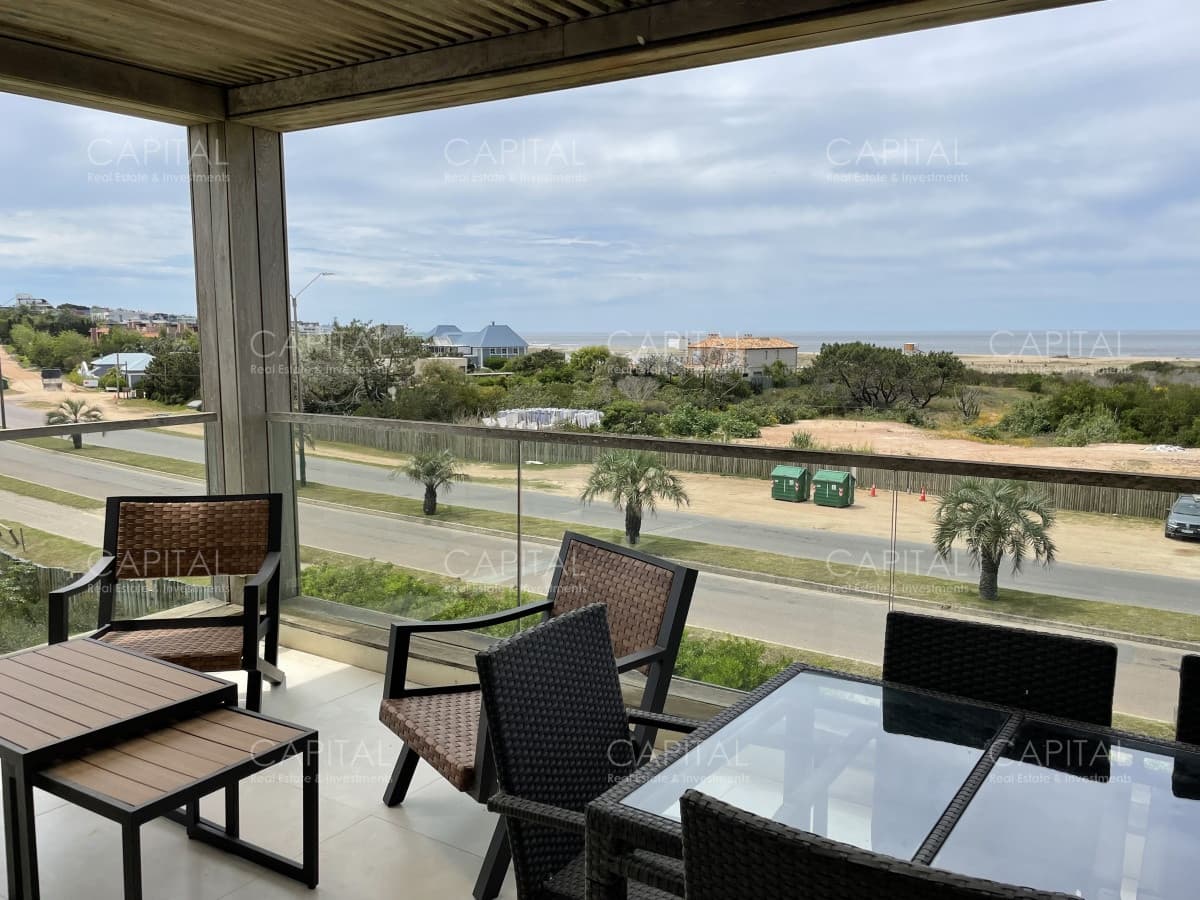 Penthouse en Manantiales sobre Ruta 10 2 dormitorios en venta