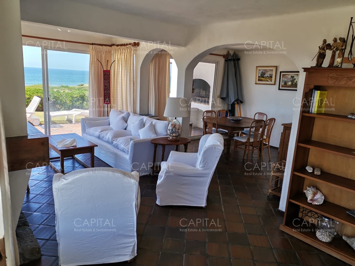 Venta de Apartamento con vista a Playa Montoya, La Barra