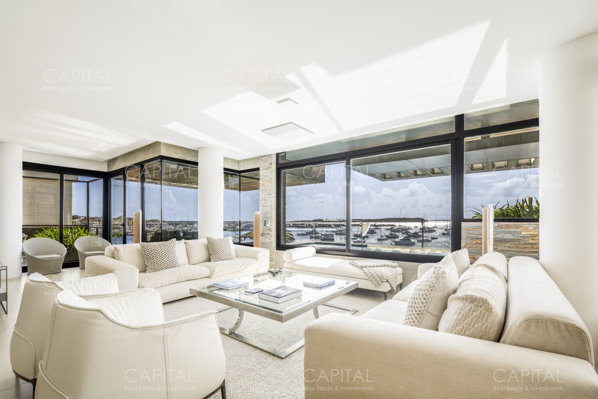 Departamento en Venta Primera Linea en Puerto Punta del Este
