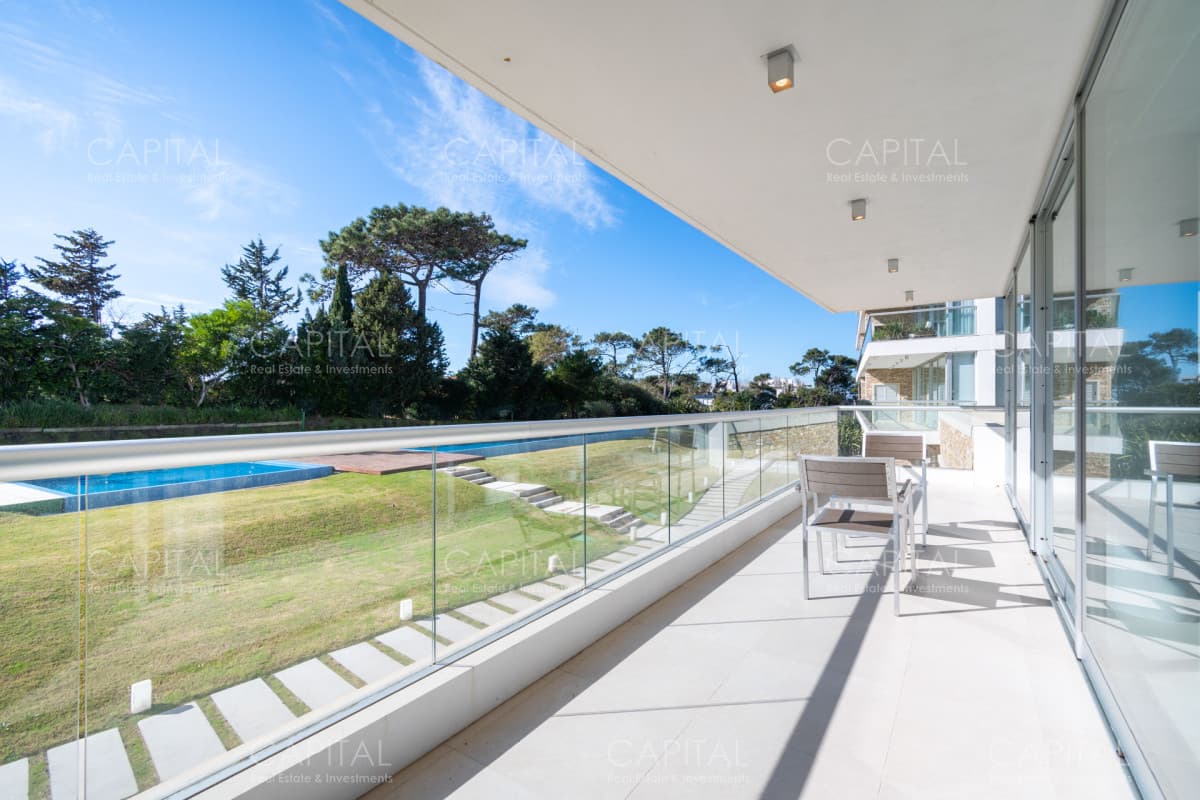 Aparamento en Venta y Alquiler, Playa Brava Punta del Este