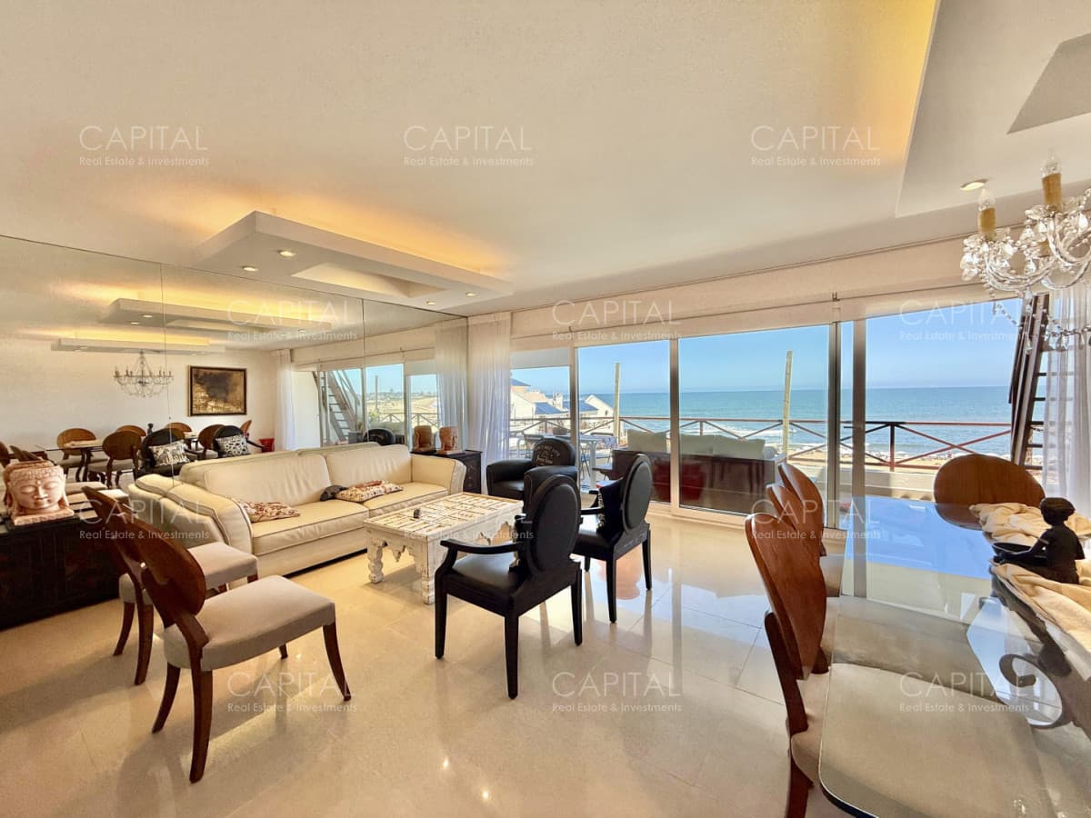 Penthouse Dúplex Reciclado en Primera Fila de Playa Bikini