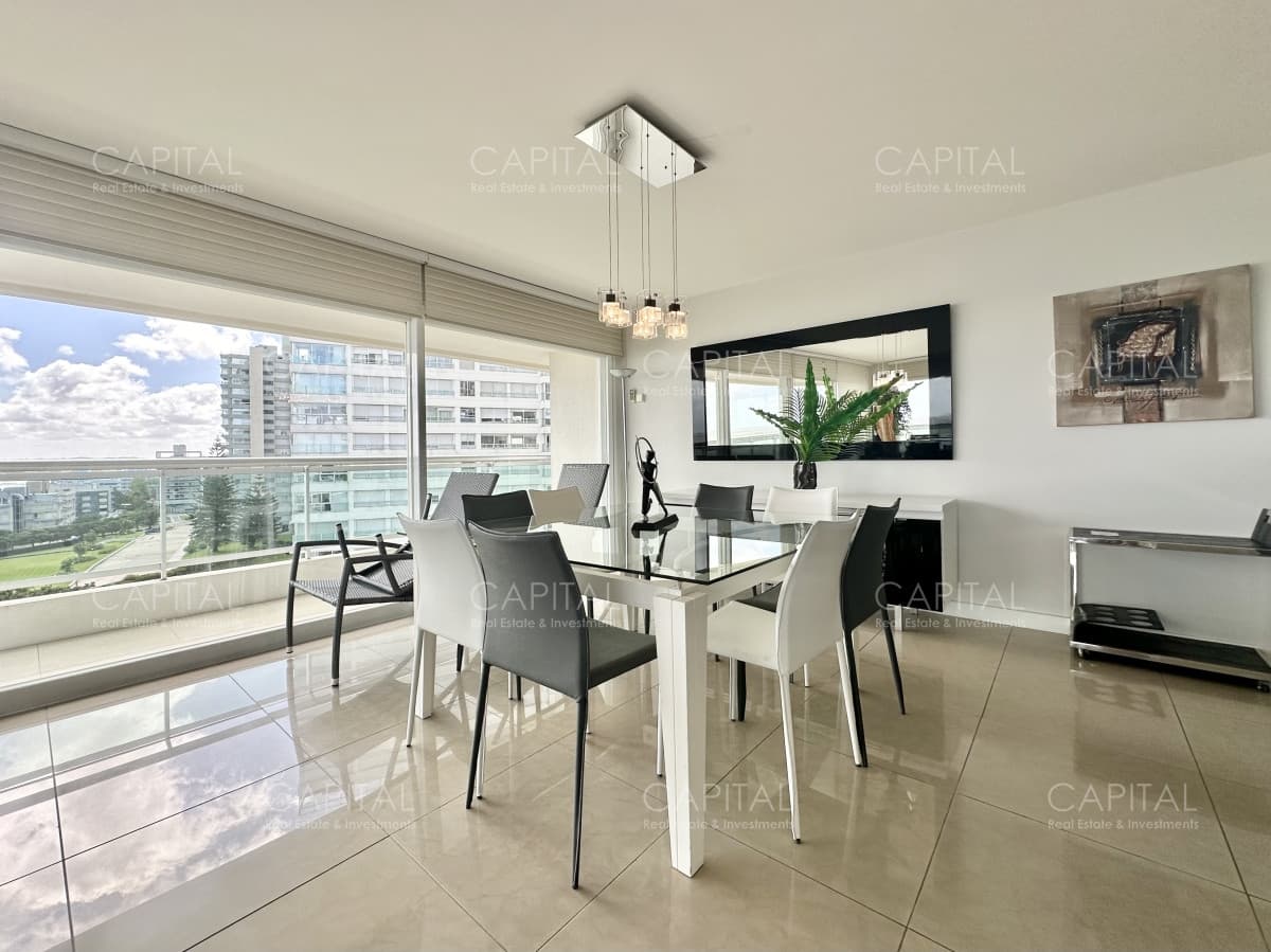 Aquarela Punta del Este Departamento Esquinero en Venta