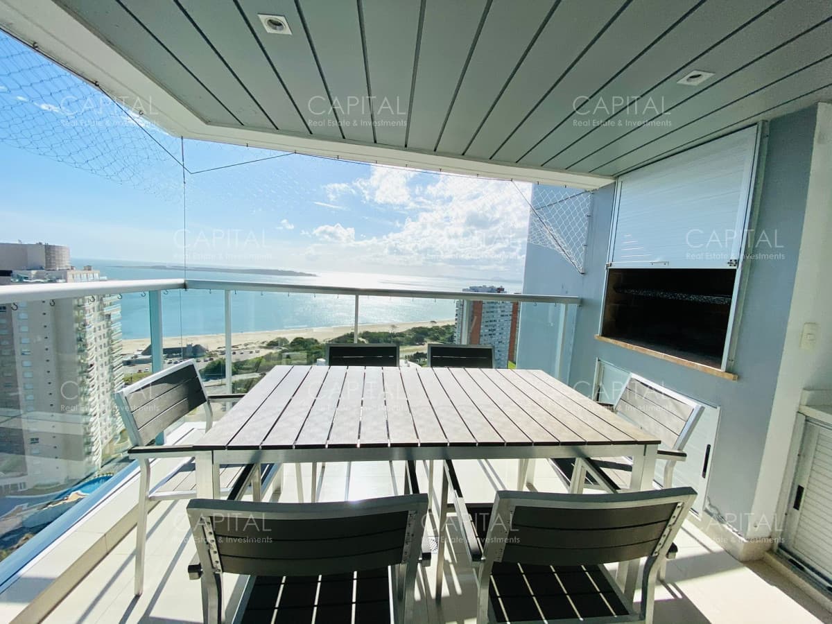 Departamento en Alquiler y Venta en Playa Mansa Punta del Este