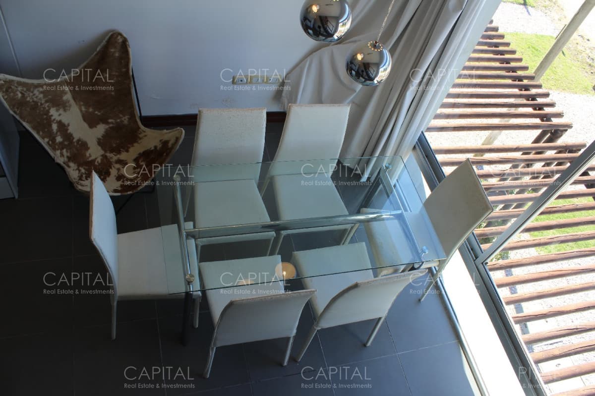 Apto en venta  de un dormitorio y parrillero propio - Manantiales - Bikini Beach